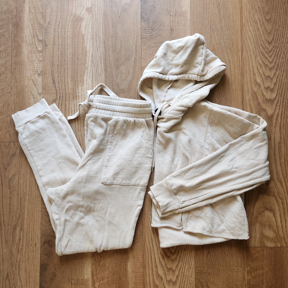 Wild Fable Women's Cream Hoodie and Jogger Set